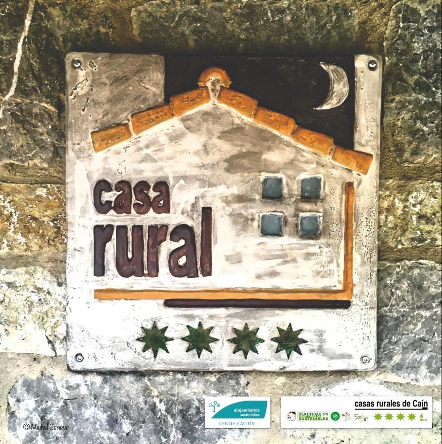 Casas Rurales De Cain Guest House ภายนอก รูปภาพ